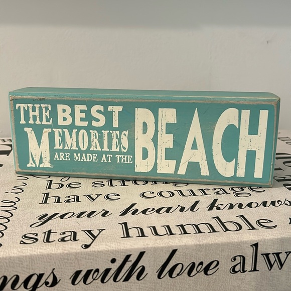 Beach Memories Decorative Sign - Picture 1 of 7